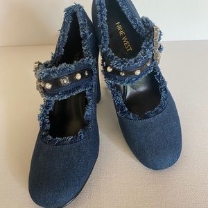 New Nine West Denim Heels